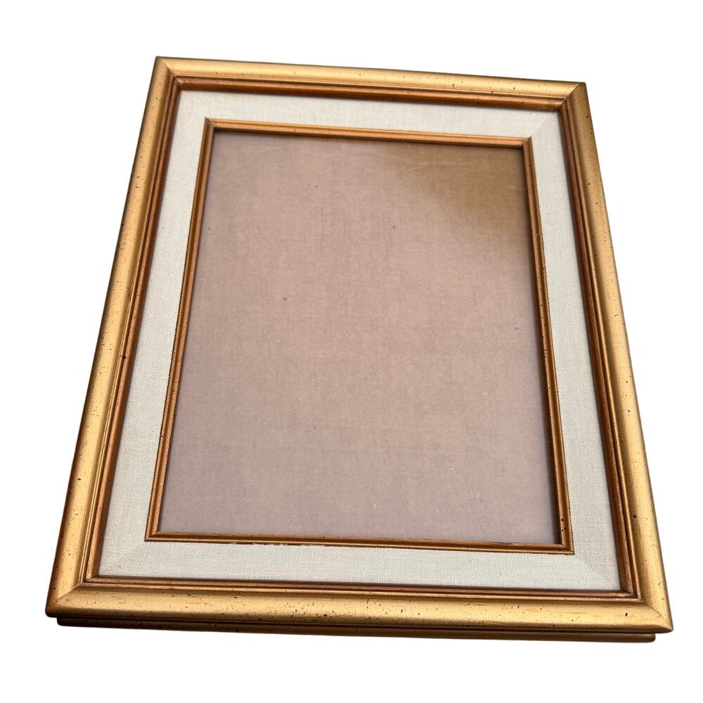 Vintage Ornate Solid Wood Picture Frame Gold Painted 8x10 Size Wall Hanging